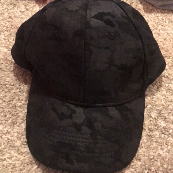 black camo cap